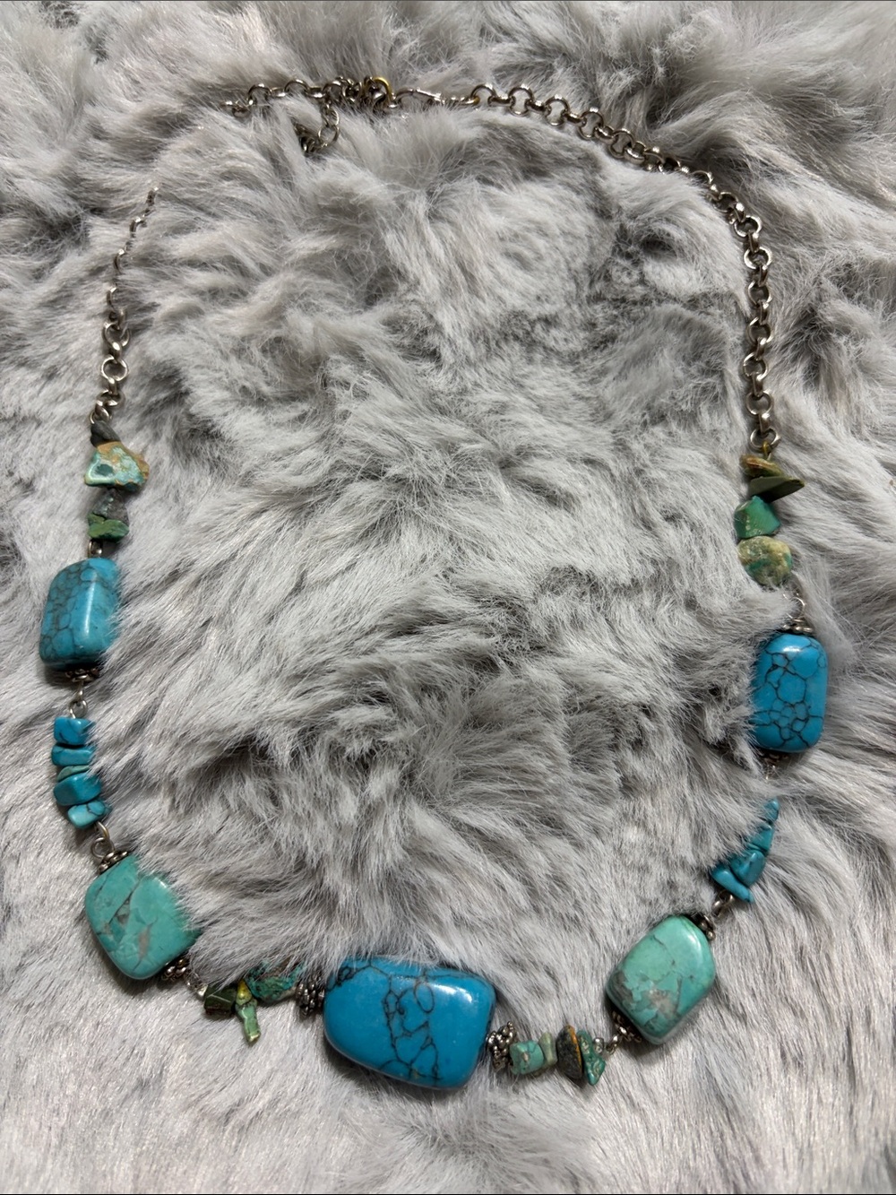 Vintage Turquoise Stone Beaded Necklace - Women Jewelry